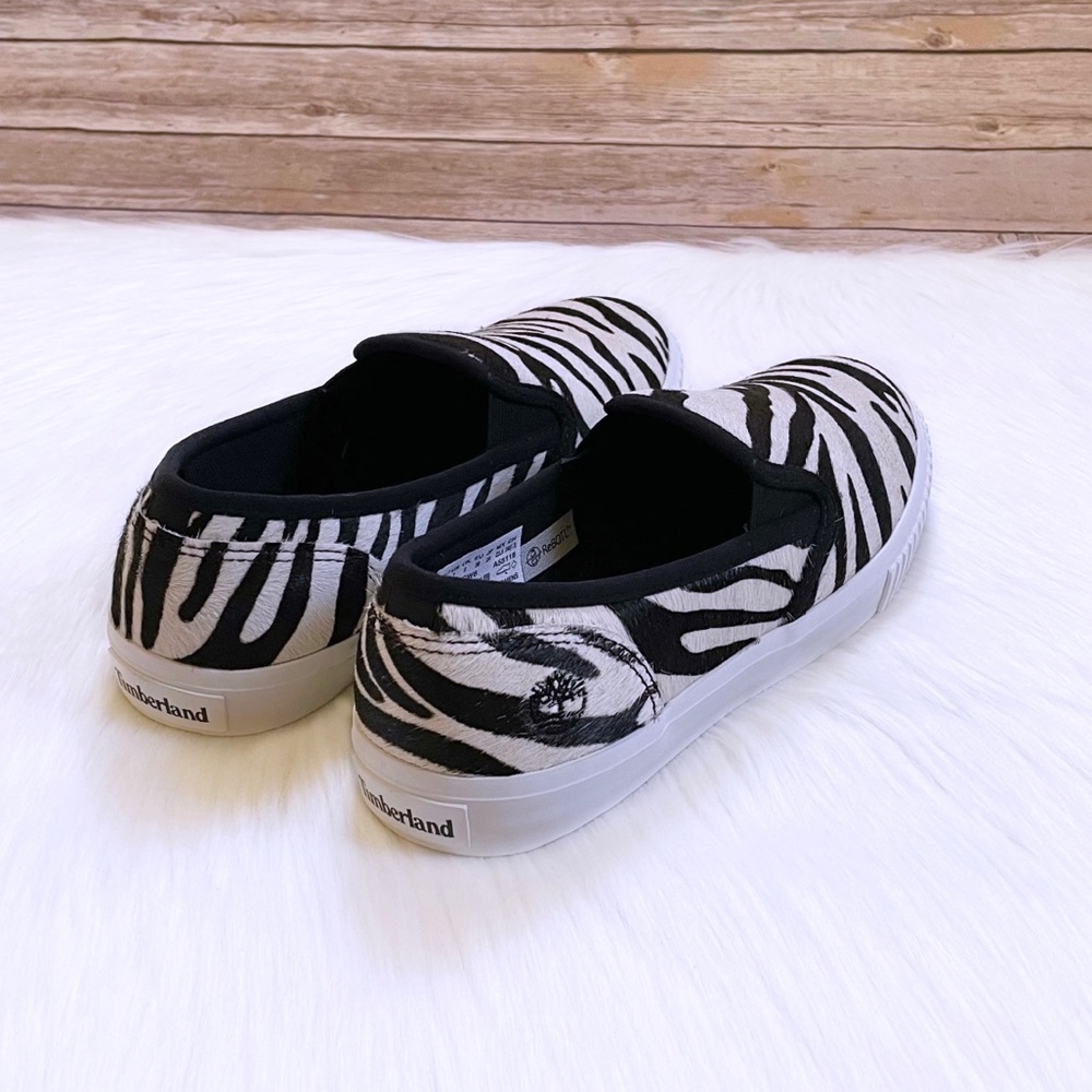 Timberland Women’s Skyla Bay Zebra Calf Hair Slip-On Shoes - Picture 4 of 7